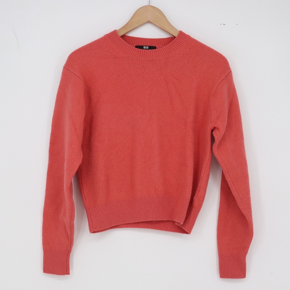 Uniqlo Wool Sweater Womens XS Coral Pink Crew Neck Excellent